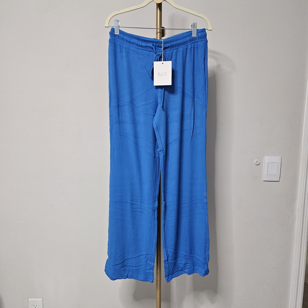 NIA‎ Women's Blue Track Pants size Medium